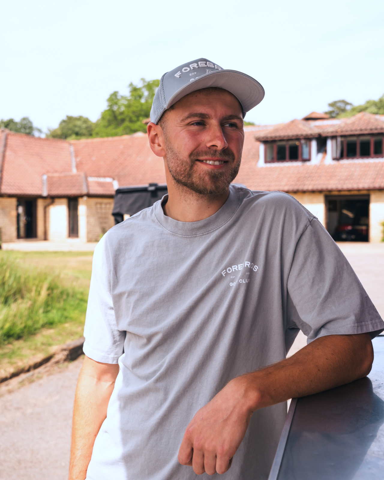 Club Tee 'Smoke Grey'