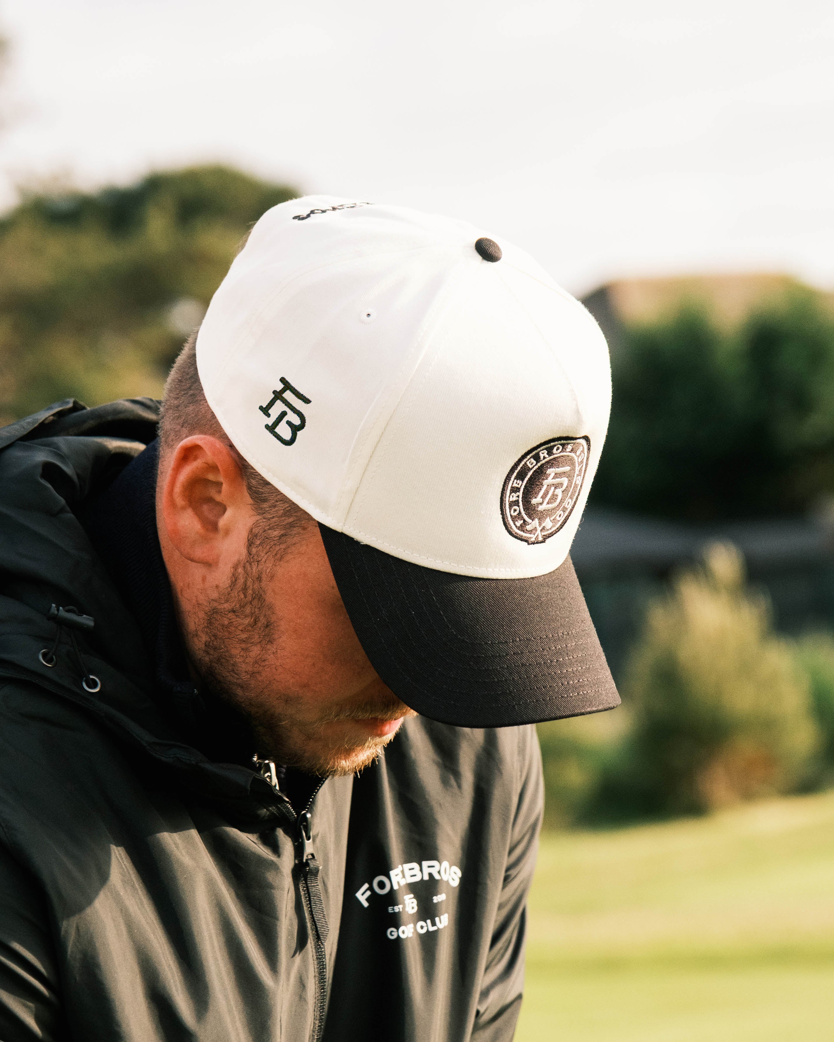 Crest Cap 'White/Faded Black'